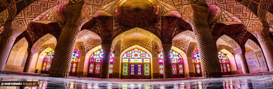 Nasir_al-_mulk_mosque,_Shiraz2
