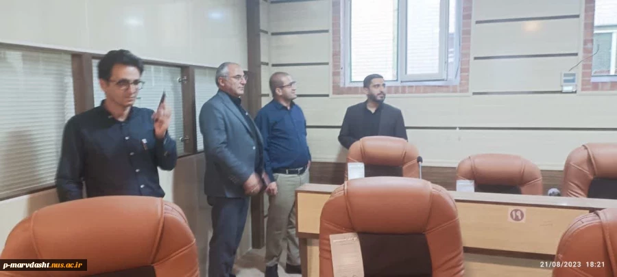 بازدید معاون استاندار و فرماندار ویژه شهرستان مرودشت از بخشهای مختلف آموزشکده فنی و حرفه ای مرودشت. 3