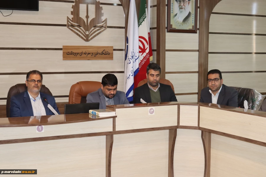 برگزاری دوره آموزشی پدافند غیر عامل در آموزشکده فنی و حرفه ای مرودشت 6